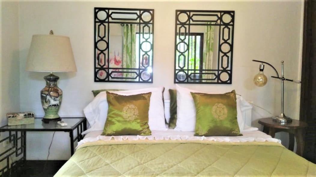 Casa Sophia: Triple Apartment Options with Wi-Fi Guapiles Exterior photo