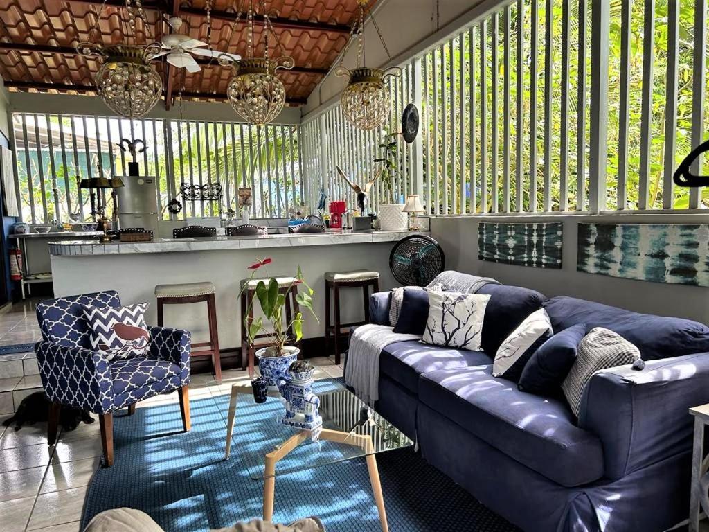 Casa Sophia: Triple Apartment Options with Wi-Fi Guapiles Exterior photo