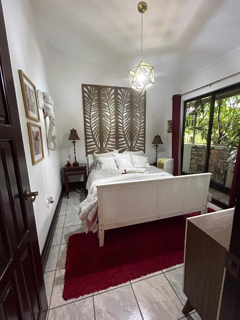 Casa Sophia: Triple Apartment Options with Wi-Fi Guapiles Exterior photo